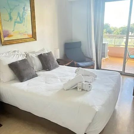 Lumineux Vue Mer, Piscine Et Tennis Daire *